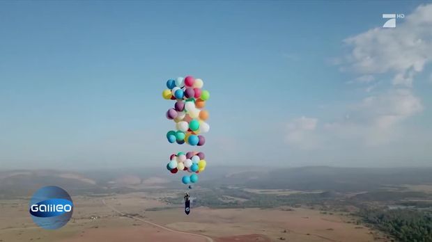 Galileo Video Verruckter Flieger Mann Fliegt Mit Luftballons