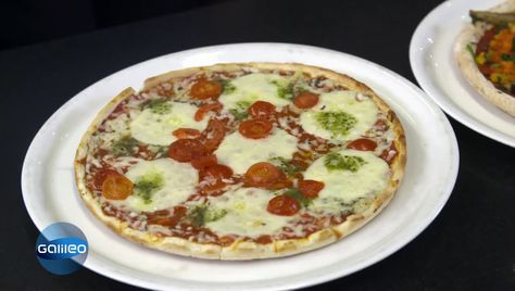 Galileo Video Tiefkuhlpizza Mit 500 Kalorien Wie Gut Ist Die Low Carb Variante Prosieben