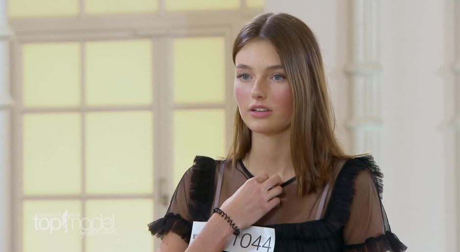 43+ Germanys Next Topmodel 2017 Folge 1 Gif