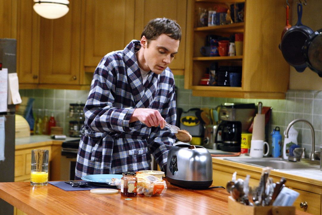 Howard und Raj suchen im Internet nach der perfekten Frau für Sheldon (Jim Parsons) und beantworten jede Frage so, wie Sheldon sie beantworten wür... - Bildquelle: Warner Bros. Television
