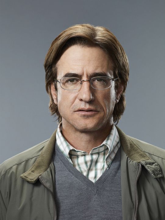 (1. Staffel) - Hat einen persönlichen Rachefeldzug gegen das CIA zu führen: Thomas Gibson (Dermot Mulroney) ... - Bildquelle: 2013-2014 NBC Universal Media, LLC. All rights reserved.