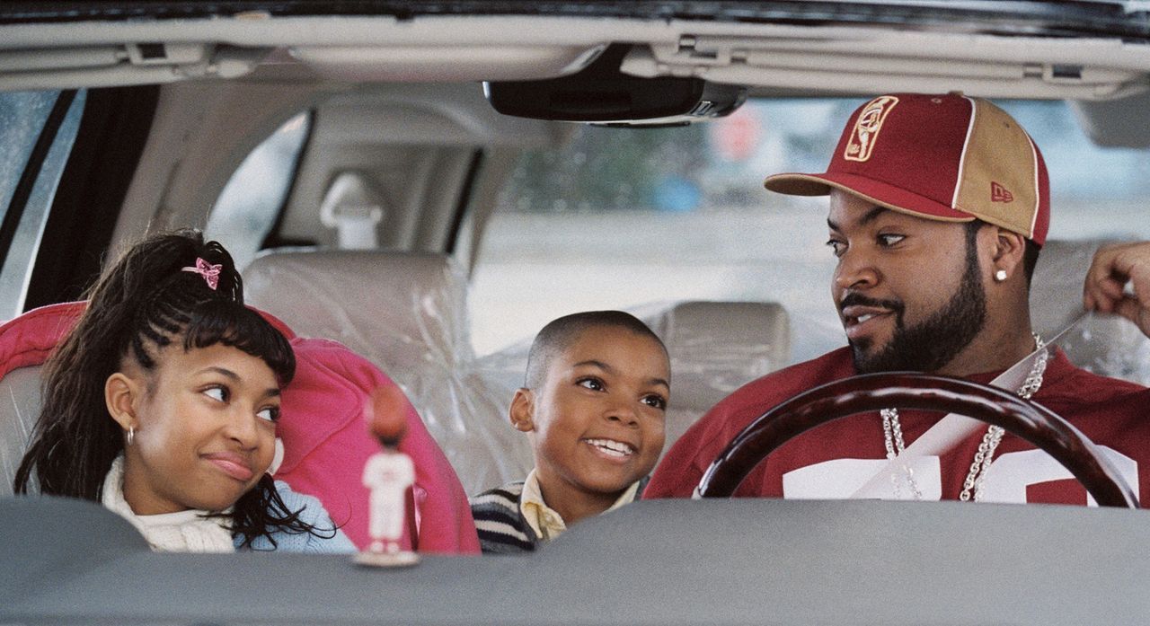Um bei seiner Angebeteten zu landen, bietet Nick (Ice Cube, r.) an, ihr ihre Kinder nach Vancouver zu bringen, wo sie geschäftlich festsitzt. Kevin... - Bildquelle: Sony 2007 CPT Holdings, Inc.  All Rights Reserved.