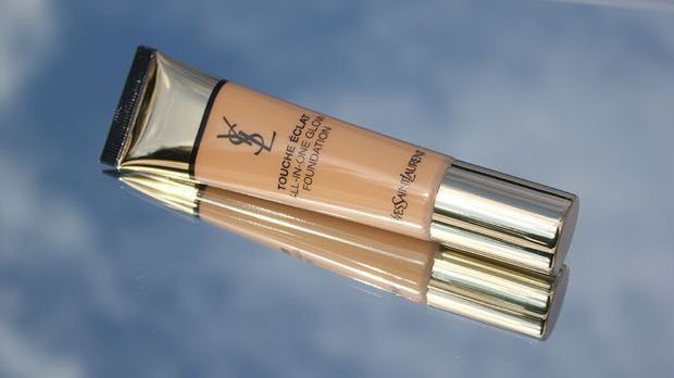 ImageProduct08_220821_Tinted-Moisturizer_Products-YSL_1200x675px