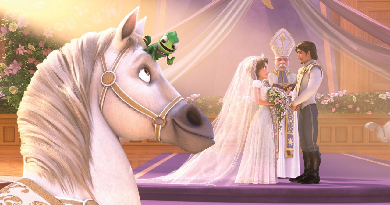 (v.l.n.r.) Maximus und Pascal freuen sich, den wichtigen Part der Ringträger bei Rapunzels und Flynns Hochzeit übernehmen zu dürfen. Noch ... - Bildquelle: Disney.  All rights reserved