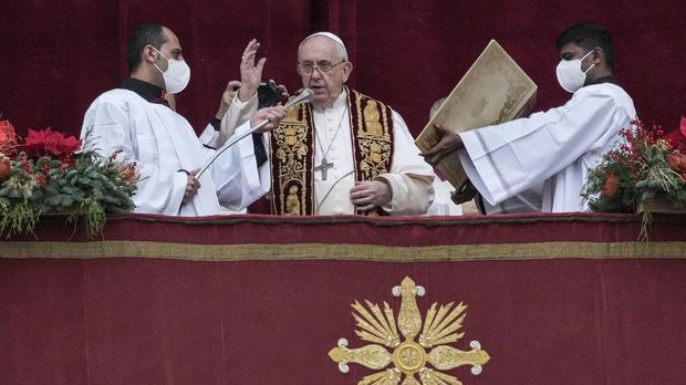 Papst spendet Segen "Urbi et Orbi" und mahnt