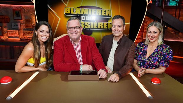 Blamieren Oder Kassieren Xl - Blamieren Oder Kassieren Xl - Wissens-duell Zwischen Ruth Moschner, Vanessa Mai Und Dieter Nuhr