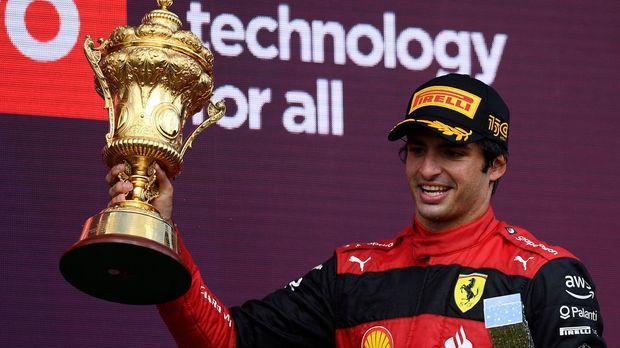 Irres Formel-1-Drama: Erster Sieg für Sainz