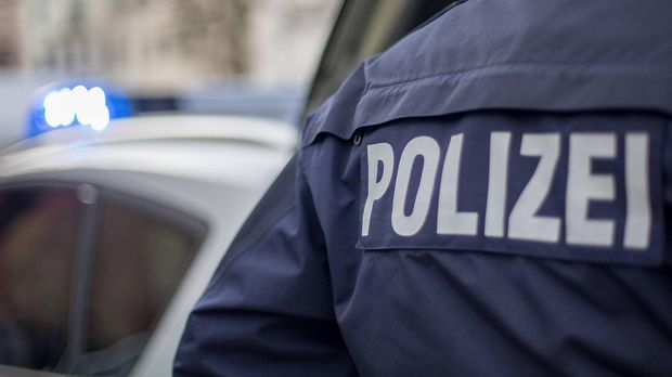 Polizist soll Frau angezündet haben
