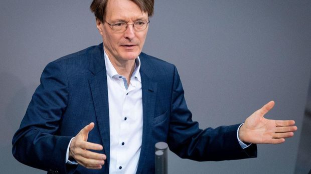 Pandemie noch nicht vorbei: Lauterbach warnt vor Sommerwelle