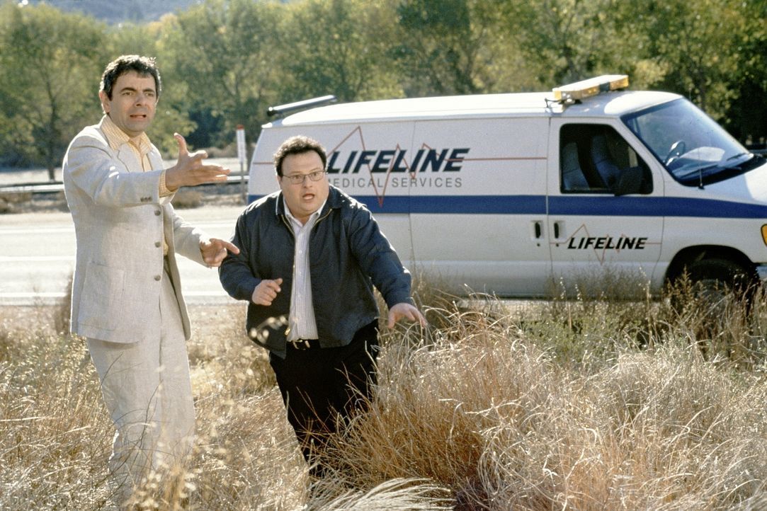 Eines Tages erhalten Enrico (Rowan Atkinson, l.) und Zack (Wayne Knight, r.) die Chance, bei einem Wettrenner zwei Millionen Dollar zu gewinnen. Mit... - Bildquelle: Senator Film
