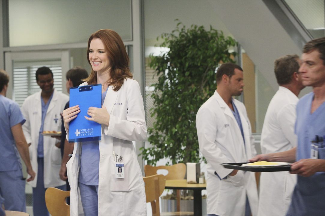 Ist völlig überfordert von ihrem neuen Job: April (Sarah Drew) ... - Bildquelle: ABC Studios