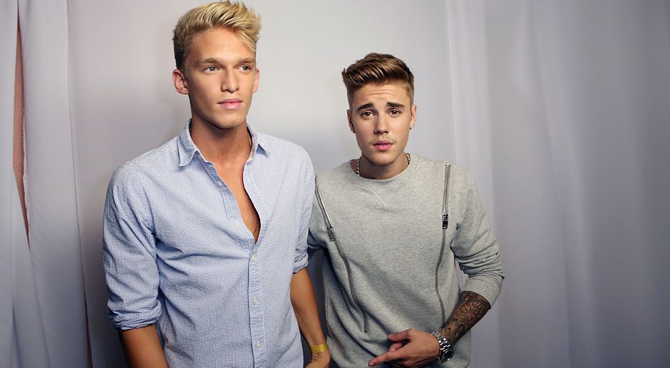 Young-Hollywood-Awards-Cody-Simpson-Justin-Bieber-14-07-27-1-getty-AFP - Bildquelle: getty-AFP