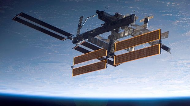 Dreh im All: Russland schickt Filmteam zur ISS