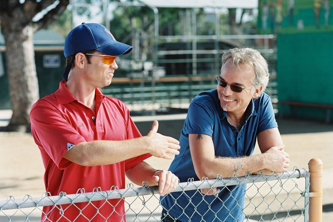 Wer wird die diesjährige Jugend-Baseball-Meisterschaft für sich entscheiden? Die "Yankees" mit ihrem überheblichen Trainer Roy Bullock (Greg Kinn... - Bildquelle: TM &   Paramount Pictures. All Rights Reserved.