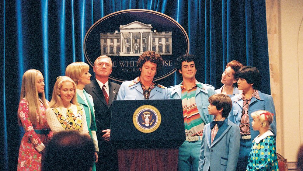Die Brady Family im Weißen Haus - Bildquelle: TM &   2002 by Paramount Pictures. All Rights Reserved.