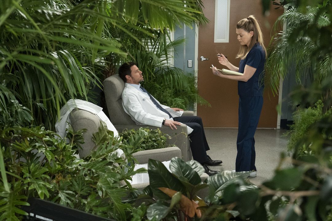 Dr. Alex Karev (Justin Chambers, l.); Dr. Meredith Grey (Ellen Pompeo, r.) - Bildquelle: Eric McCandless ABC Studios
