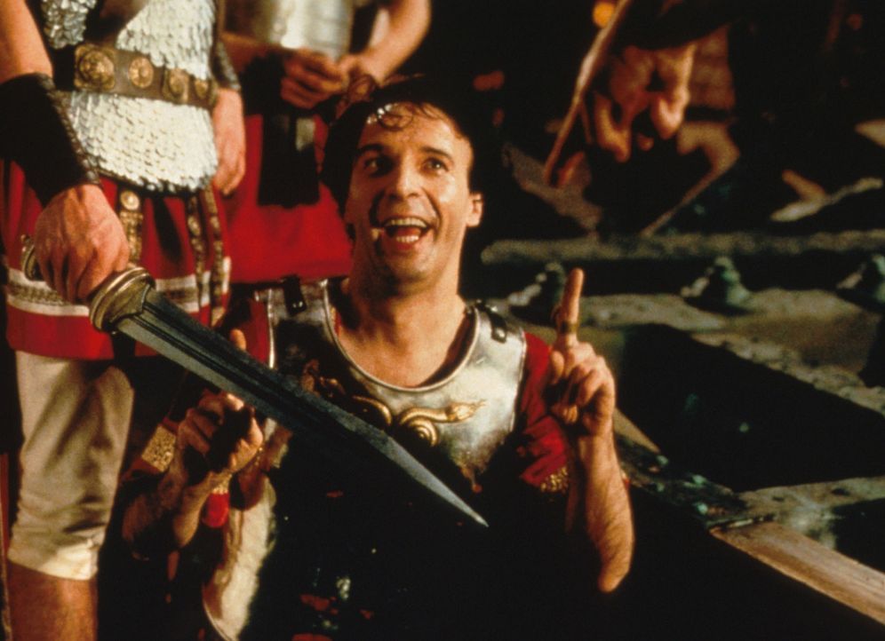 Von Caesar unter Druck gesetzt, heckt Tullius Destructivus (Roberto Benigni) einen hinterhältigen Plan aus ... - Bildquelle: Constantin Film