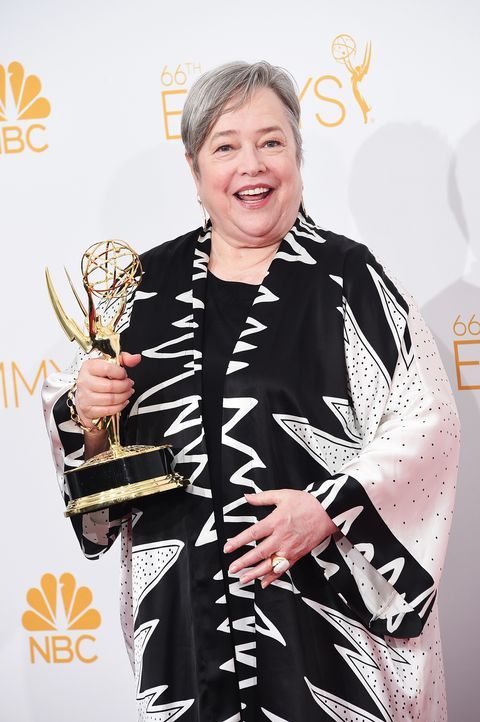 Kathy-Bates-14-08-25-Emmy-Awards-AFP - Bildquelle: AFP