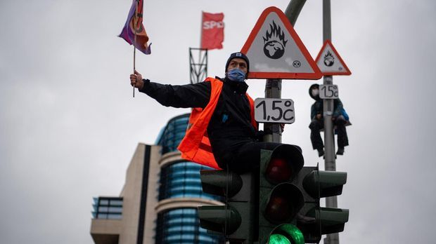 Starke Appelle an neue Regierung: Klima-Protest in Berlin