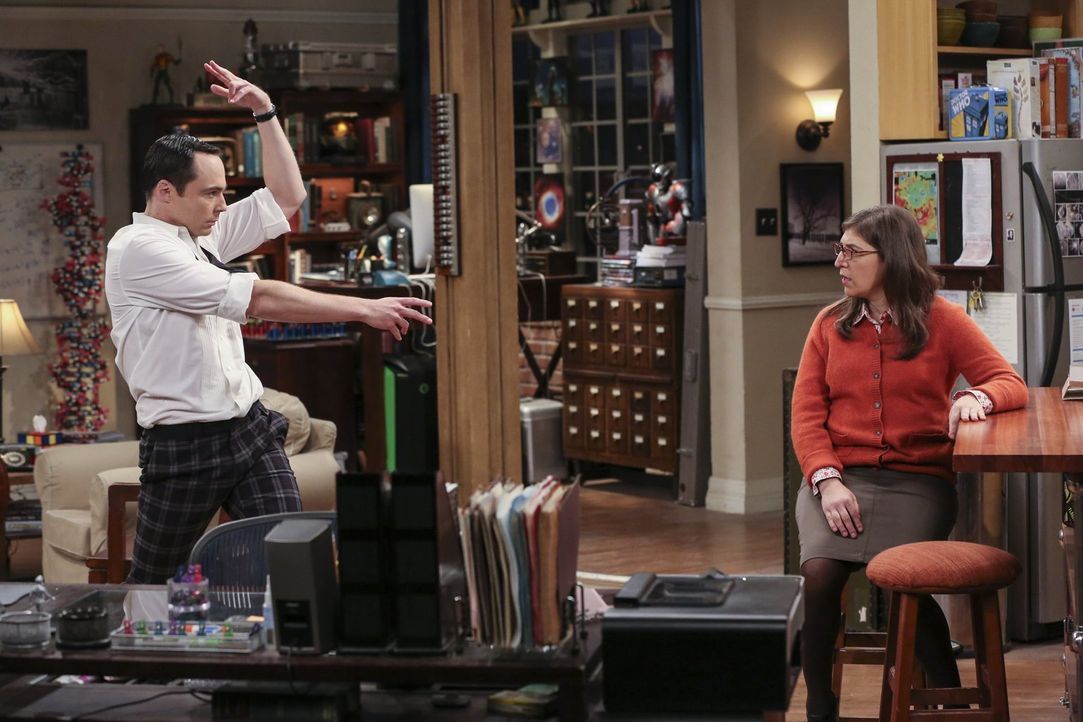 Sheldon (Jim Parsons, l.) legt sich mächtig ins Zeug: Aber wie kommt sein Balzverhalten bei Freundin Amy (Mayim Bialik, r.) an? - Bildquelle: 2016 Warner Brothers