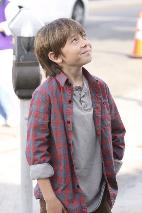 Während sich Cooper und sein Sohn Mason (Griffin Gluck) immer mehr zusammenraufen, kehr Violet wieder zu ihrer Arbeit in die Praxis zurück ... - Bildquelle: ABC Studios