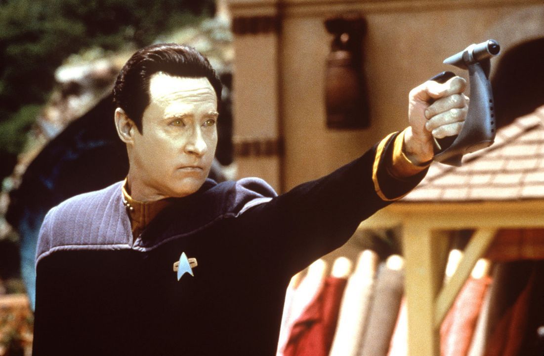 Data (Brent Spiner) läuft Amok - angeblich ... - Bildquelle: Paramount Pictures