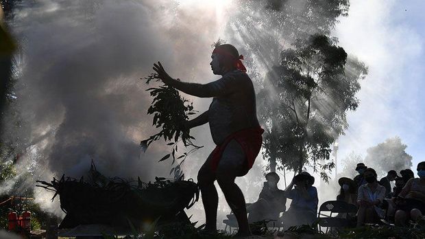 Australien geht seine düstere Vergangenheit an