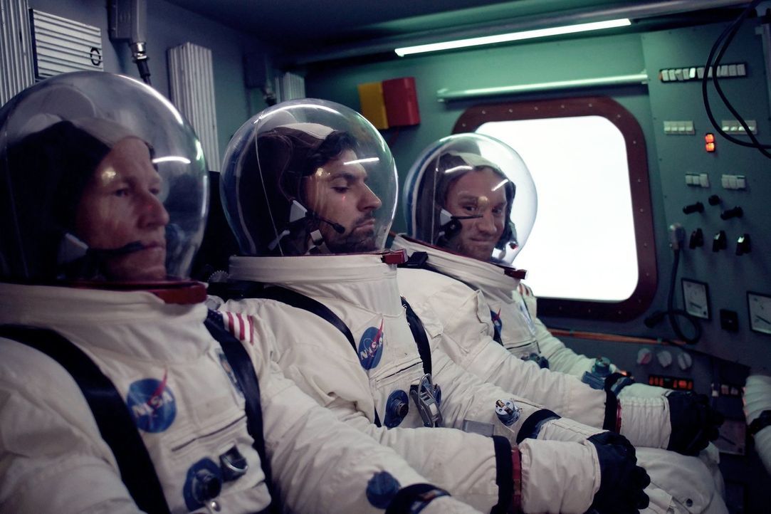 50 Jahre nach der Mondlandung lässt "Galileo" seine Zuschauer in einem interaktiven Space Event in die Moonboots von Neil Armstrong schlüpfen ... - Bildquelle: Bernhard Weise ProSieben