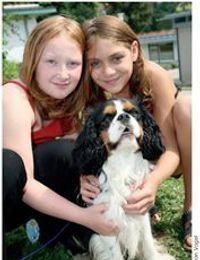 Kinder mit Hund SOS Kinderdorf
