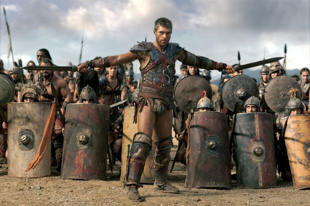 Gemeinsam mit allen seinen Kämpfern zieht Spartacus (Liam McIntyre) in das letzte Gefecht, um entweder die überwältigende Streitmacht von Crassus zu... - Bildquelle: 2012 Starz Entertainment, LLC. All rights reserved.
