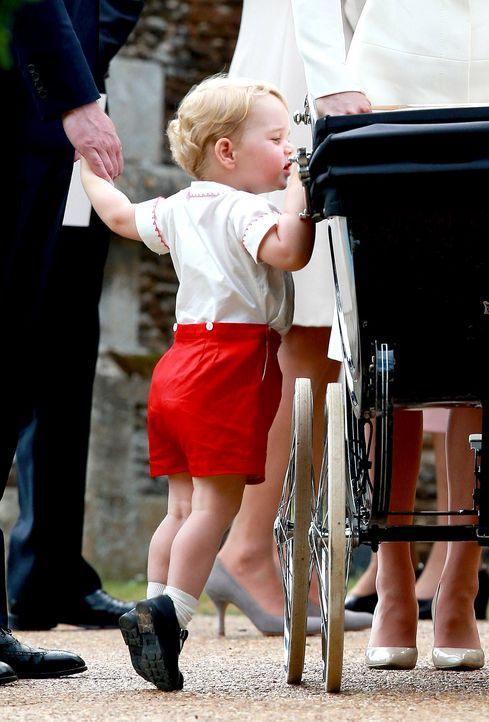 Taufe-Prinzessin-Charlotte-15-07-05-06-AFP - Bildquelle: AFP