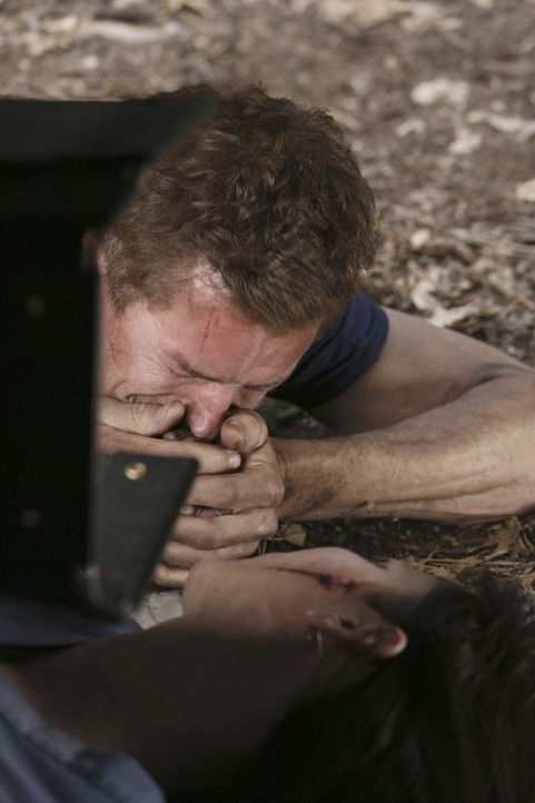 Nachdem Flugzeugabsturz versucht Mark (Eric Dane, l.) alles, um Lexie (Chyler Leigh, r.) zu retten. Doch hat sie eine Überlebenschance? - Bildquelle: Touchstone Television