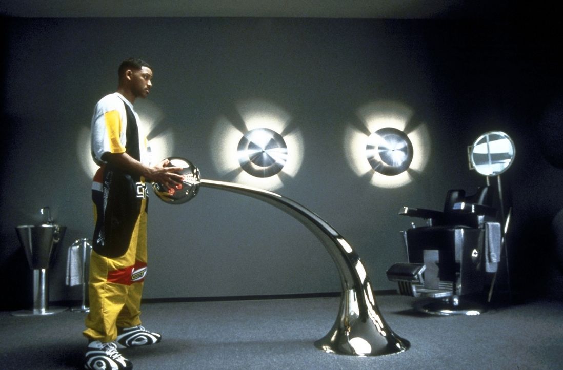 Überaus cool und stets unauffällig nimmt Geheimagent J (Will Smith) die Jagd nach den Aliens auf   ... - Bildquelle: Columbia TriStar