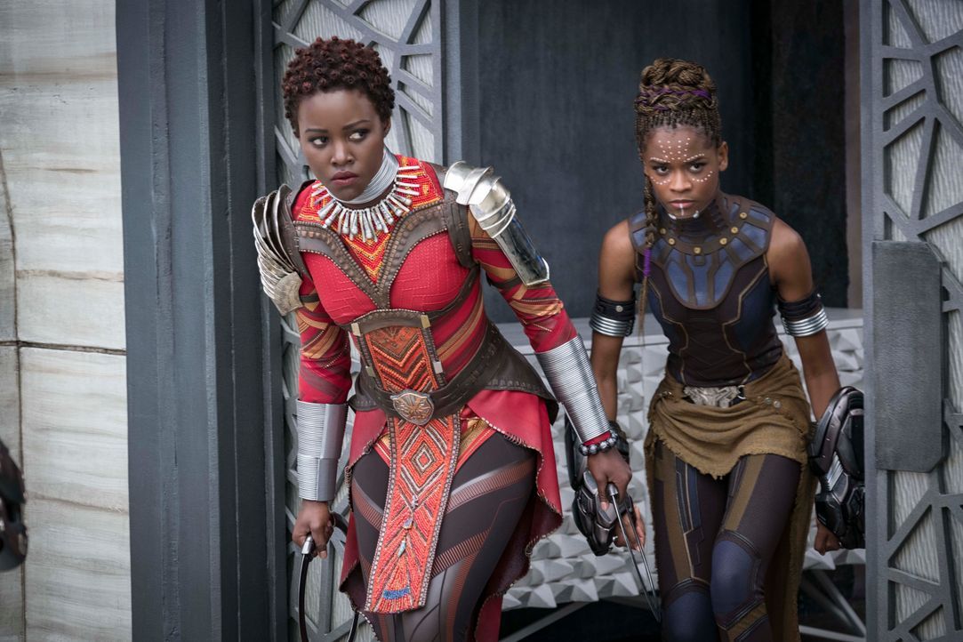 Nakia (Lupita Nyong‘o), Shuri (Letitia Wright) und Okoye (Danai Guria) in "Back Panther" (2018) - Bildquelle: picture alliance / ZUMAPRESS.com | Marvel Studios