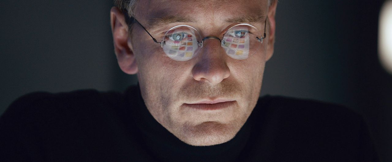Michael-Fassbender-Steve-Jobs-2016Universal-Pictures-International - Bildquelle: 2016 Universal Pictures International