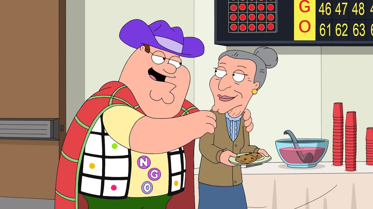 Peter (l.) nimmt mit Joe an einem Bingo-Abend teil und entwickelt mehr als nur Begeisterung für dieses Spiel. Joe allerdings trägt die Konsequenzen... - Bildquelle: 2015-2016 Fox and its related entities. All rights reserved.