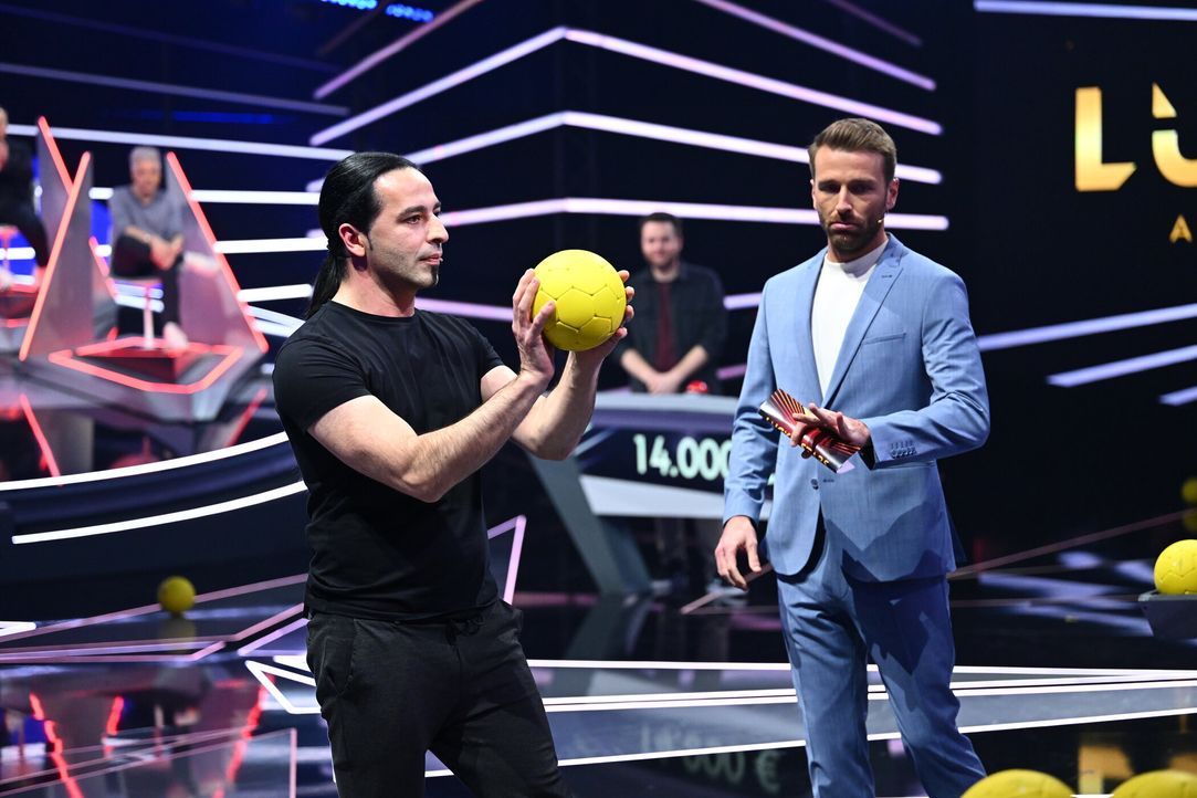 Bülent Ceylan (l.); Christian Düren (r.) - Bildquelle: Willi Weber ProSieben / Willi Weber