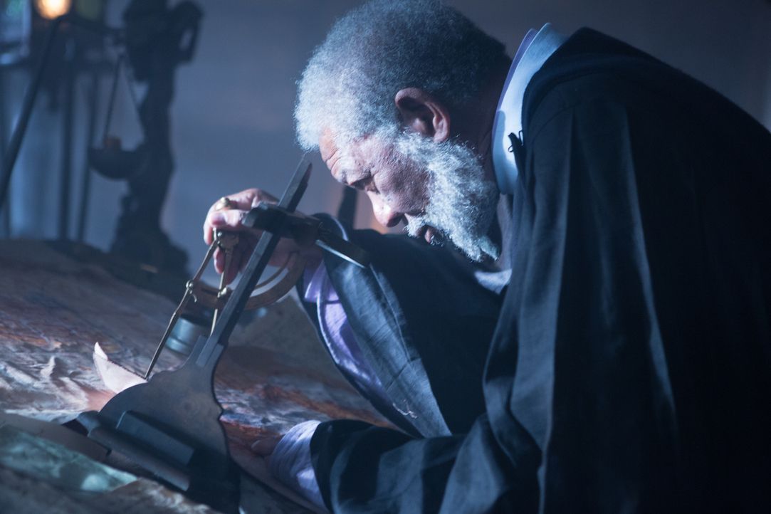 Lehnt sich gegen den Gesandten des Kaisers auf und muss dies bitter bezahlen: der herzensgute und kluge Lord Bartok (Morgan Freeman) ... - Bildquelle: Wild Bunch