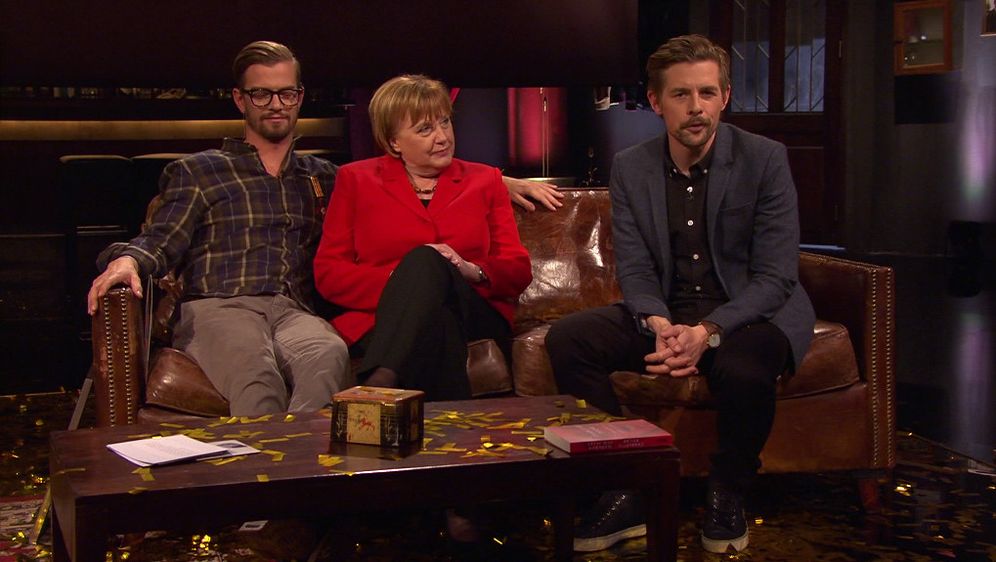Circus Halligalli Mit Special Guest Darum War Die Kanzlerin Bei