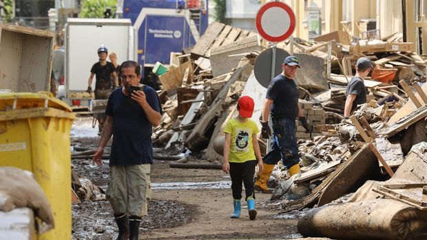 Katastrophengebiete wappnen sich für neue Unwetter