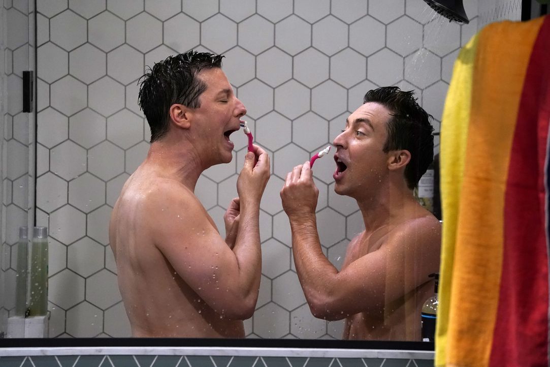Jack (Sean Hayes, l.); Estefan (Brian Jordan Alvarez, r.) - Bildquelle: Chris Haston 2018 Universal Television LLC. ALL RIGHTS RESERVED. / Chris Haston
