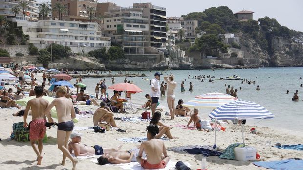 Reisebranche begrüßt Spanien-Rückstufung