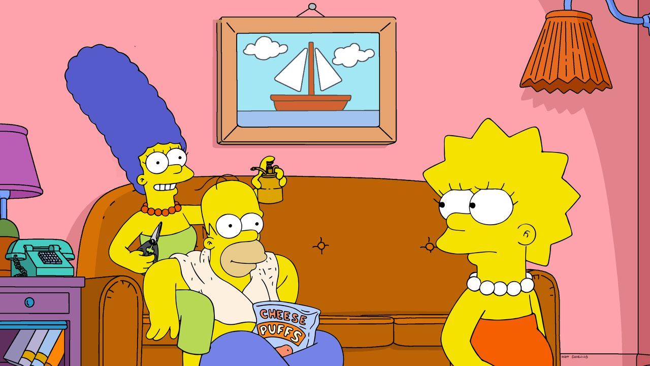 (v.l.n.r.) Marge; Homer; Lisa - Bildquelle: © 2022 by 20th Television.