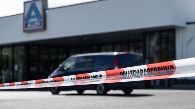 Zwei Tote nach Schüssen in Supermarkt