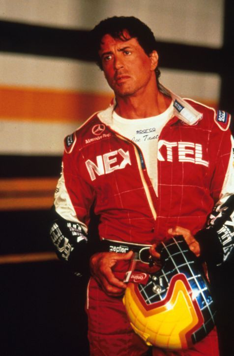 Nach einer schrecklichen Karambolage, die ihn und Beau fast das Leben kostete, beendete der erfolgreiche Rennfahrer Joe Tanto (Sylvester Stallone) s... - Bildquelle: Warner Bros.