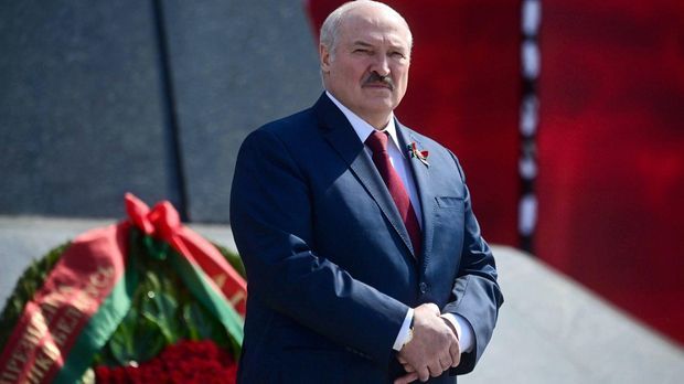 Lukaschenko zwingt Flugzeug zur Landung und lässt Blogger verhaften
