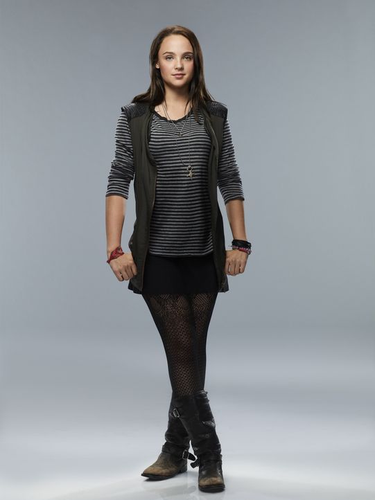 (1. Staffel) - Durch die Entführung baut Beth Ann Gibson (Stevie Lynn Jones) nach und nach eine Beziehung zu ihrem Vater auf, ohne zu wissen, dass e... - Bildquelle: 2013-2014 NBC Universal Media, LLC. All rights reserved.