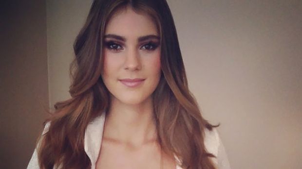 Mädchen nack Frauen in Duschvideos