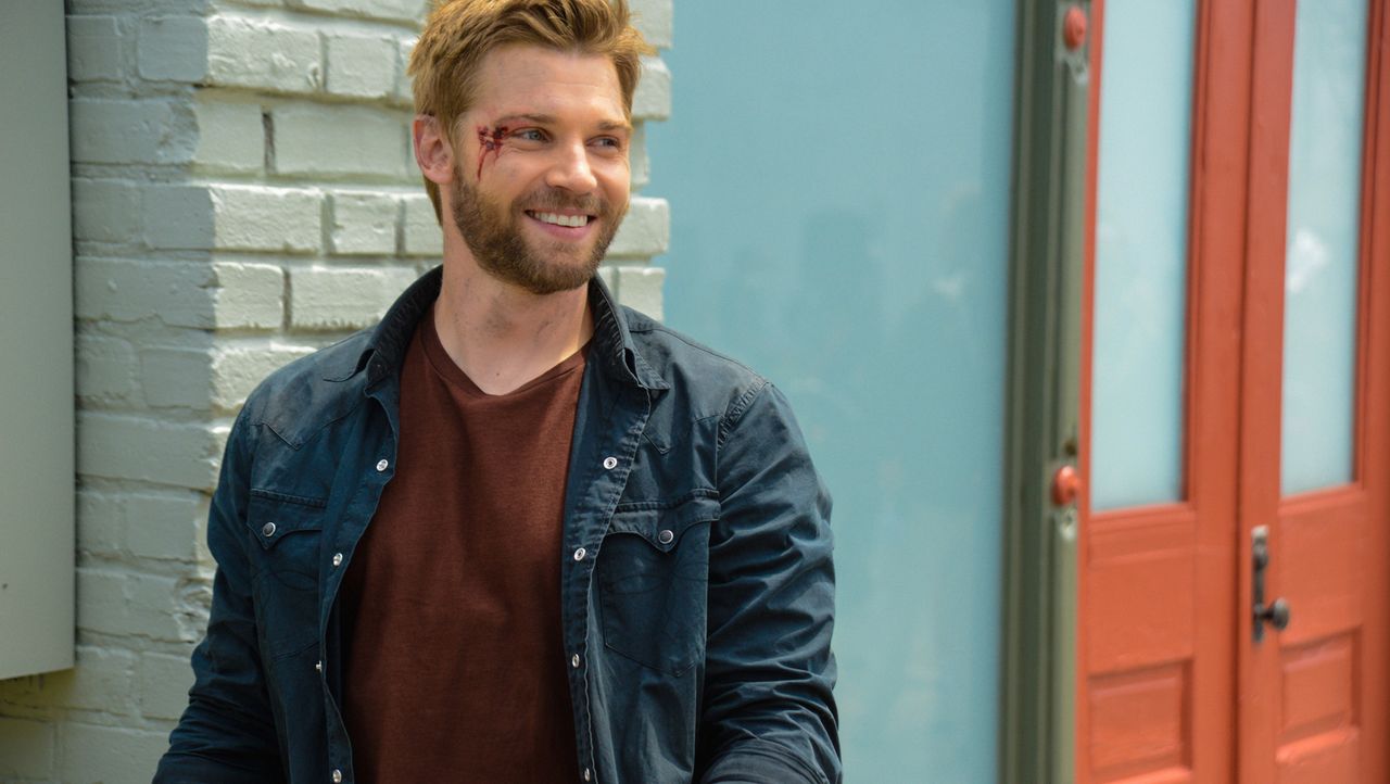 барби под куполом. барбара из под куполом. барби под куполом. майк фогель под куполом. майк фогель.