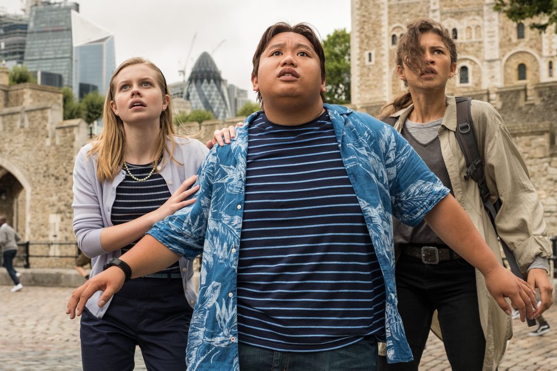 (v.l.n.r.) Betty Brant (Angourie Rice); Ned Leeds (Jacob Batalon); MJ (Zendaya) - Bildquelle: Jay Maidment 2019 Columbia Pictures Industries, Inc. All Rights Reserved / Jay Maidment